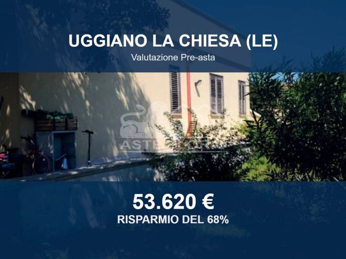 Casa con 6 locali in vendita in Traversa di Via Uggiano snc, Casamassella, Uggiano la Chiesa
