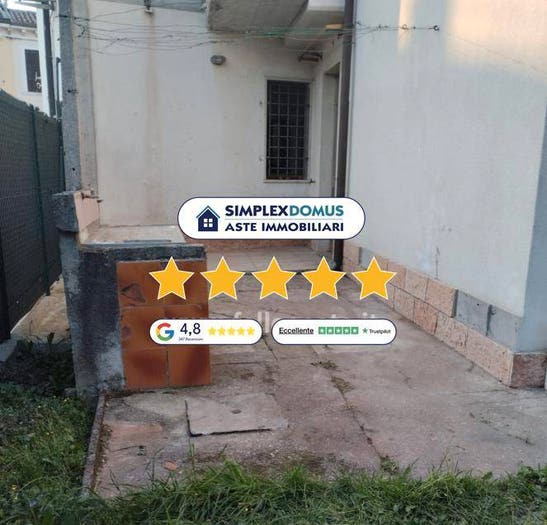 Appartamento trilocale in vendita in Via Porto, Centro, San Giovanni Lupatoto
