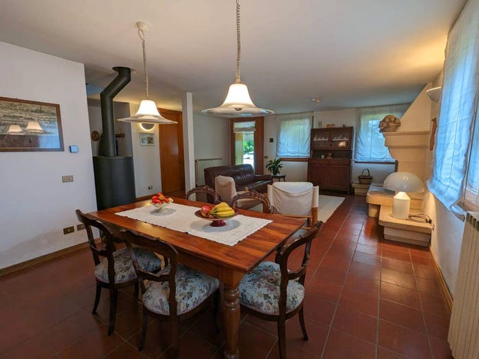 Casa con 6 locali in vendita in Via San Gaetano, Centro, Longare
