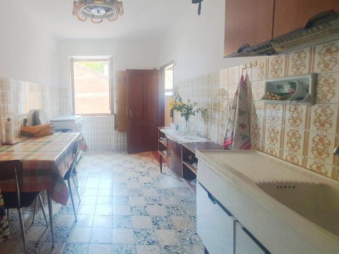 Appartamento trilocale in vendita in Centro, Acquapendente