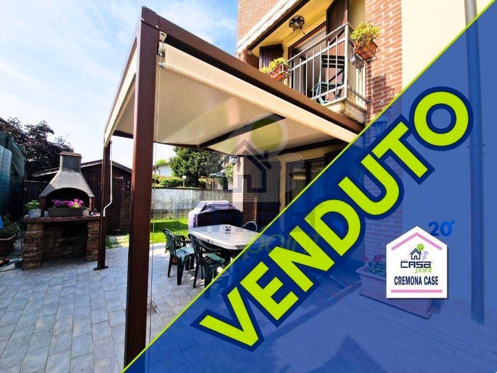 Casa quadrilocale in vendita in VIA ERCOLANO E GIUSEPPE CAPPI B, Centro, Castelverde