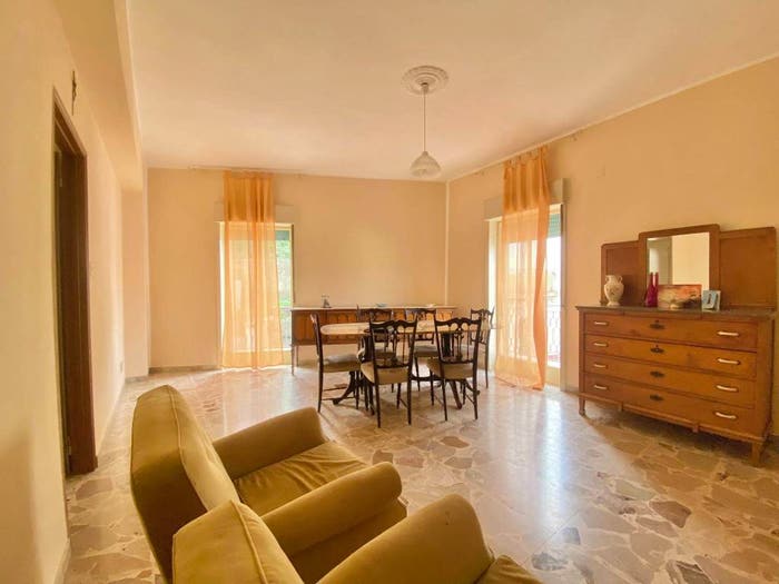 Appartamento con 5 locali in vendita in Via Rimini, Villaggio Santo, Messina
