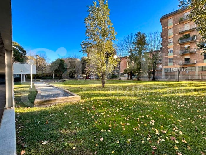 Appartamento con 5 locali in vendita in VIA ZAGO, San Donato, Bologna