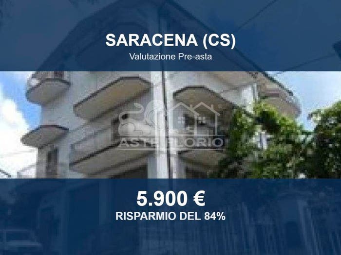 Appartamento quadrilocale in vendita in Viale del Lavoro, Centro, Saracena