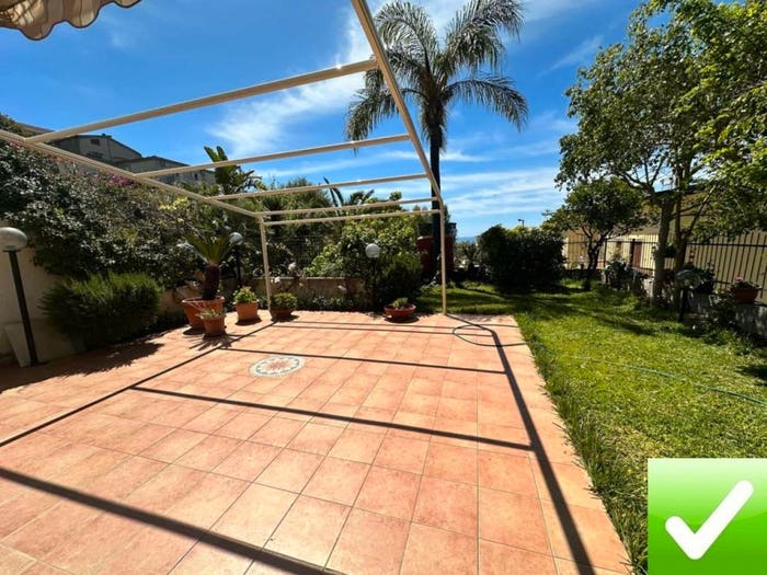 Casa quadrilocale in vendita in Marina Di San Lorenzo, San Lorenzo