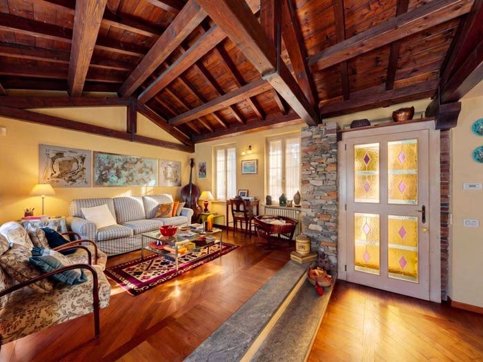 Casa con 5 locali in vendita in Via G A Conelli, Belgirate