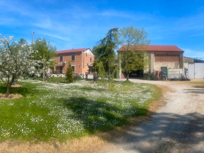 Casa con 6 locali in vendita in Via del Cantalupo, Argenta