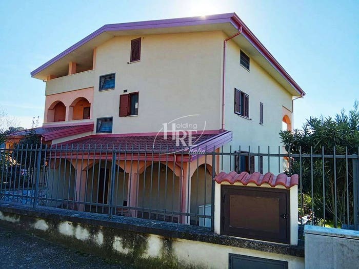 Appartamento con 5 locali in vendita in San Pietro in Guarano