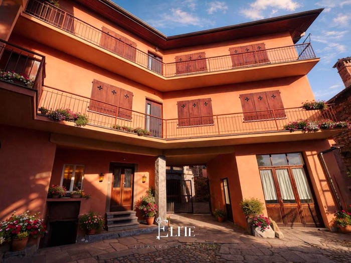Appartamento bilocale in vendita in Via Bertoletti, Fosseno, Nebbiuno