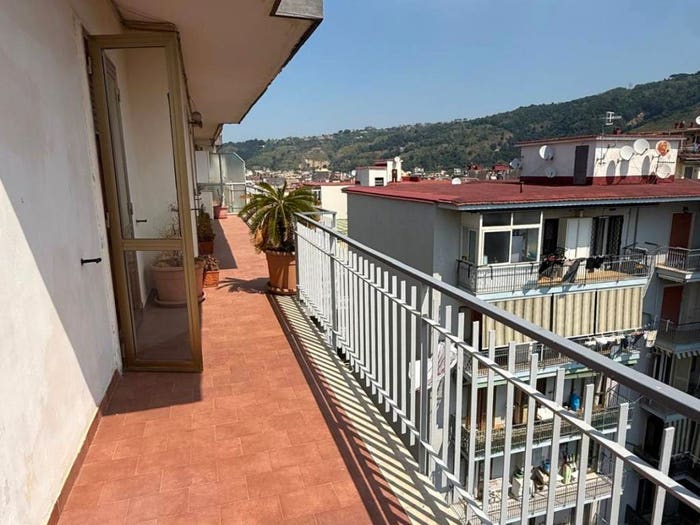 Casa trilocale in vendita in Via Vicinale San Donato, Pianura, Napoli