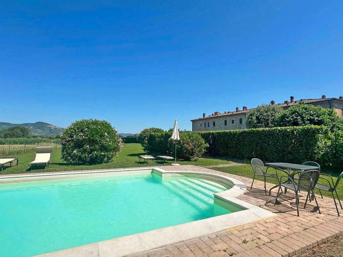 Appartamento con 5 locali in vendita in Via Benedetti, Centro, Cortona