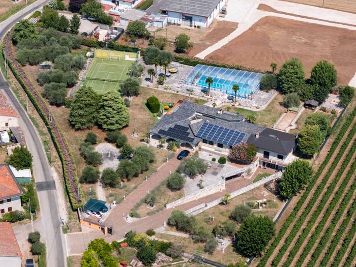 Casa con 6 locali in vendita in Via Filippo Turati, Centro, Lonigo