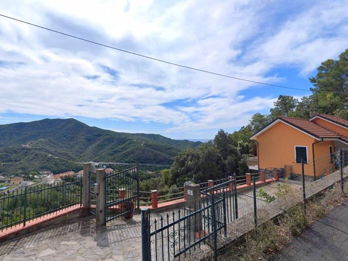 Casa con 6 locali in vendita in Via Bruschi, Centro, Casarza Ligure