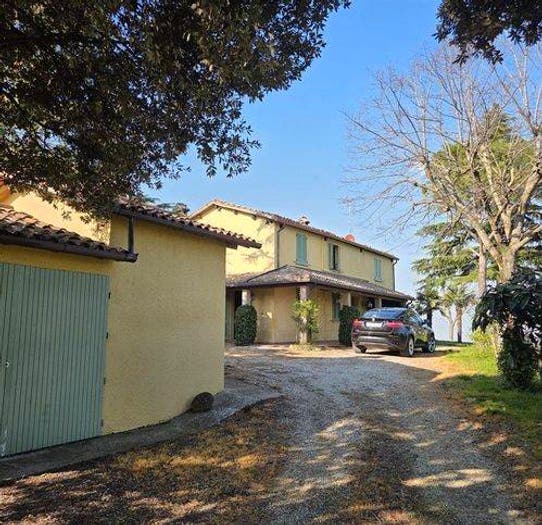 Casa con 6 locali in vendita in Brisighella
