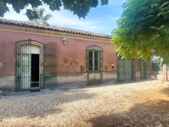 Casa con 5 locali in vendita in Contrada Fata No Number, Paternò