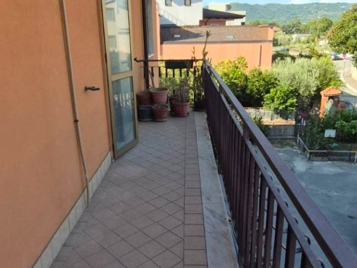 Appartamento con 5 locali in vendita in Via Roma, Piano, Montoro