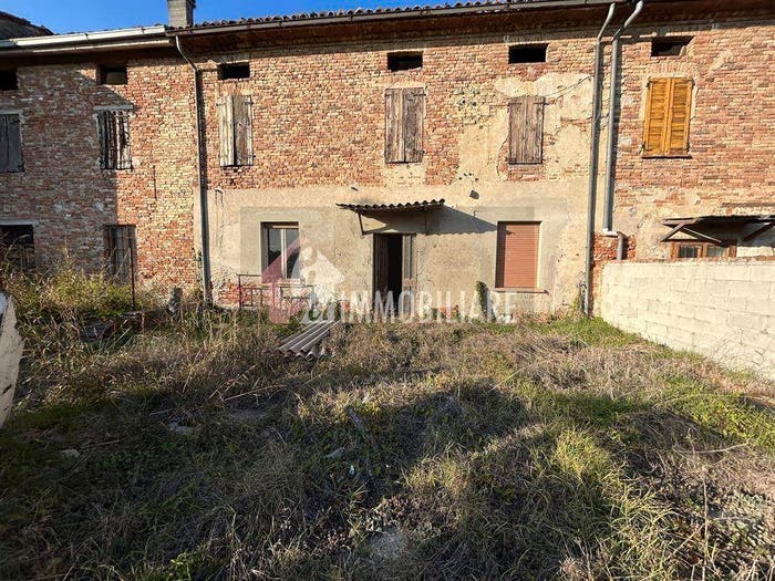 Casa con 6 locali in vendita in via belfiore, Brugnolo, Rivarolo del Re ed Uniti