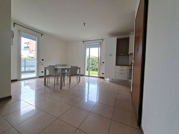 Appartamento trilocale in vendita in Via Ca' dai Pase, Centro, Cittadella