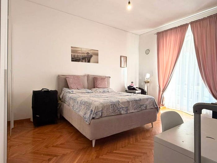 Appartamento trilocale in vendita in Via Michelangelo Buonarroti, San Salvario Dante, Torino