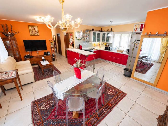 Casa quadrilocale in vendita in Via Fratelli Bandiera, San Marone San Giuseppe Risorgimento, Civitanova Marche