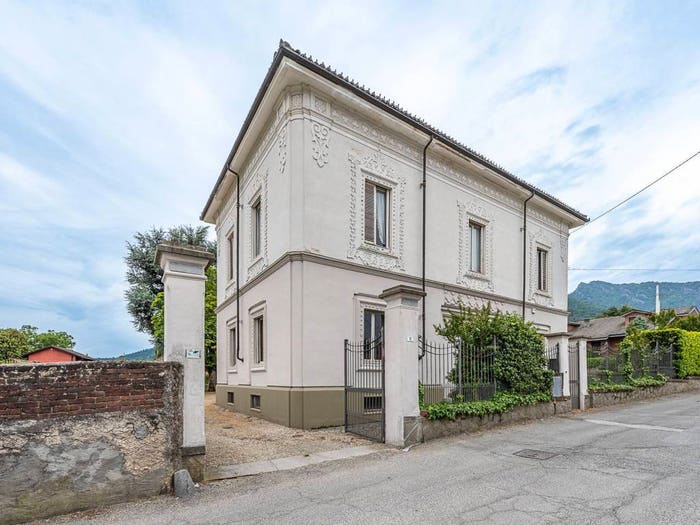 Casa con 6 locali in vendita in Via Giusto Lanteri, Centro, Cumiana