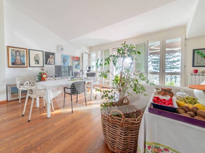 Casa trilocale in vendita in Via Sant'Ampelio, Centro, Bordighera
