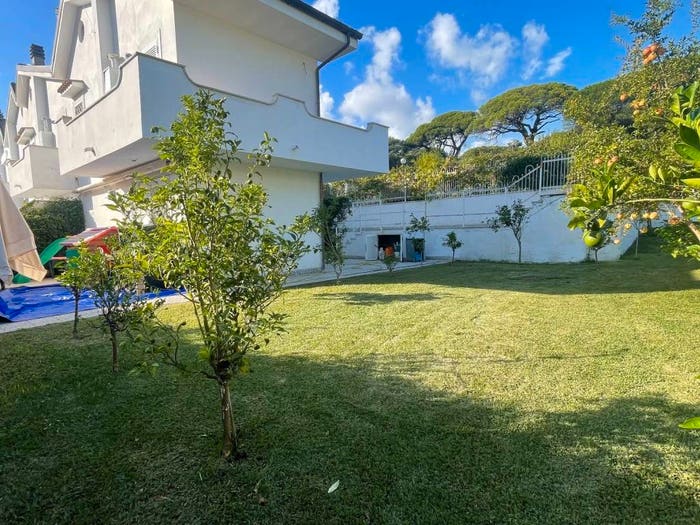 Casa quadrilocale in vendita in Via Salto, Rio Claro, Fondi