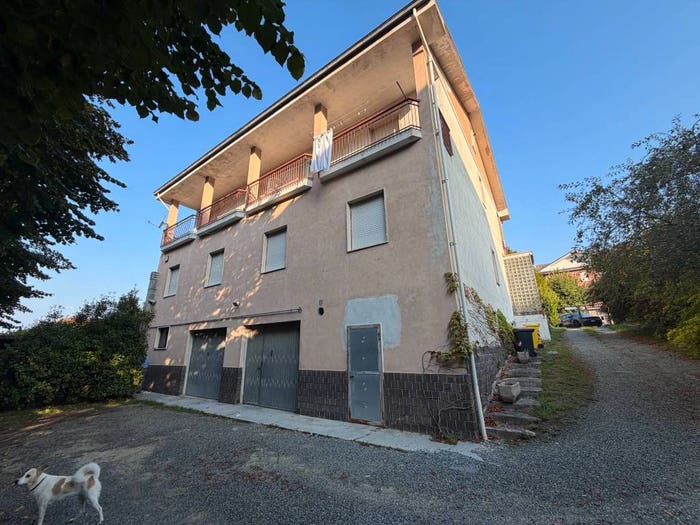 Casa con 6 locali in vendita in Centro, Acqui Terme