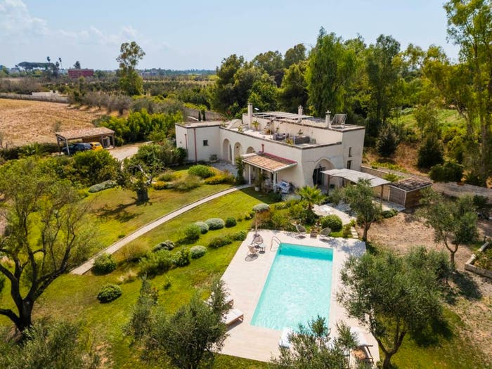 Casa con 6 locali in vendita in Via Costantino Girardengo, Rudiae Casermette, Lecce