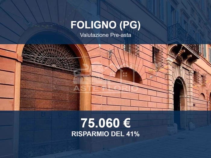 Appartamento bilocale in vendita in Via Antonio Gramsci, Centro Storico, Foligno
