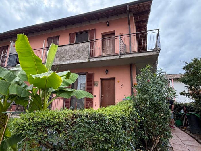 Appartamento trilocale in vendita in Via Giuseppe Ungaretti, Centro, Cilavegna