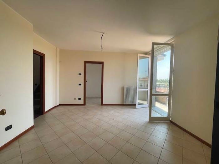 Appartamento quadrilocale in vendita in Via Leonardo da Vinci, Centro, Busseto