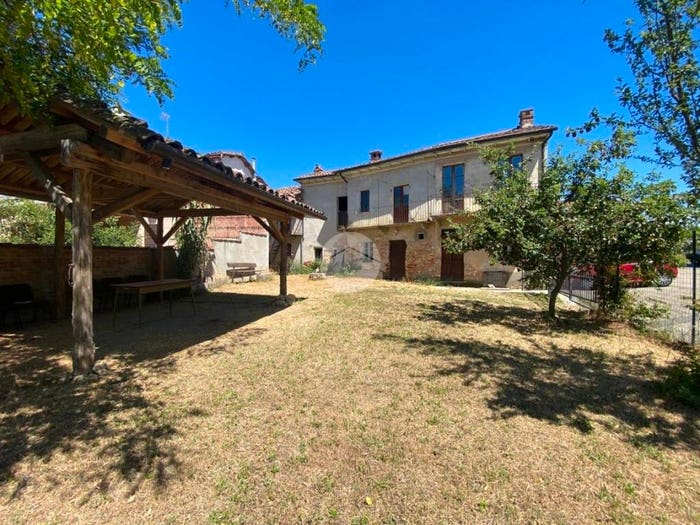 Casa con 5 locali in vendita in Via Vittorio Emanuele II, San Desiderio, Calliano