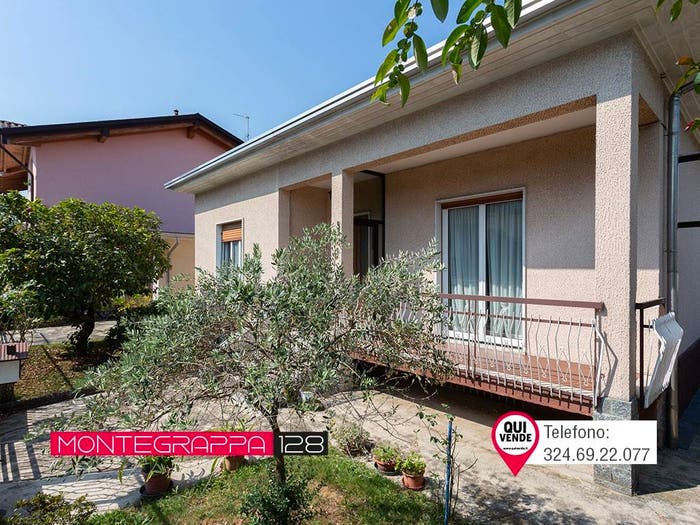 Casa trilocale in vendita in Via Monte Grappa, Centro, Marnate