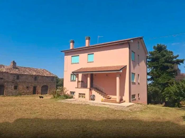 Appartamento con 6 locali in vendita in Via Santa Croce, Centro, Montappone