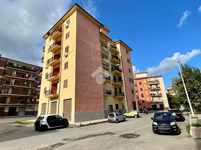 Appartamento trilocale in vendita in Via Pollino, Rossano Stazione, CoriglianoRossano