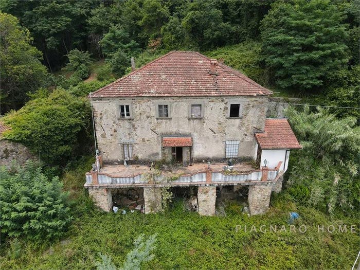 Casa con 6 locali in vendita in Chiosi alti, Centro, Pontremoli