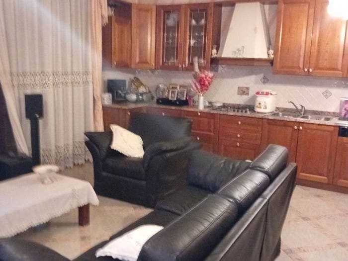 Casa con 6 locali in vendita in Centro, Quattro Castella
