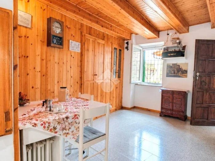 Appartamento bilocale in vendita in Via Cesare Battisti, Olevano Romano