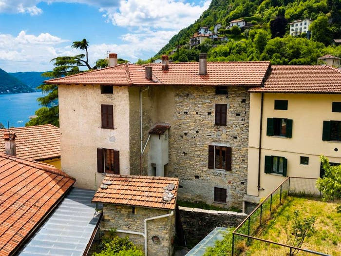 Casa quadrilocale in vendita in Via al Mulino, Moltrasio