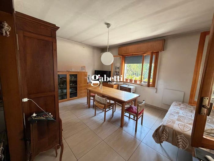 Casa con 6 locali in vendita in Cerasolo, Coriano
