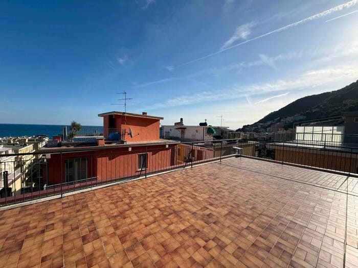 Appartamento bilocale in vendita in Via Novara, Laigueglia