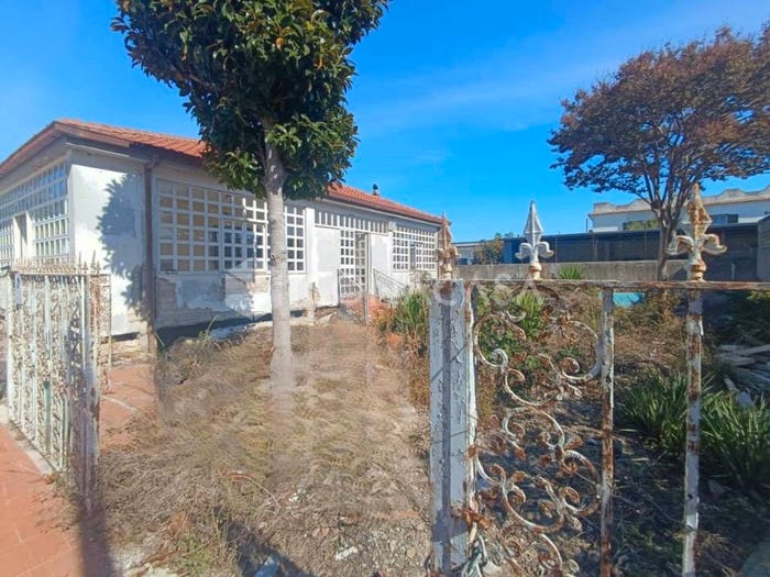Casa trilocale in vendita in Via Grande Traversa, Centro, Castel Volturno