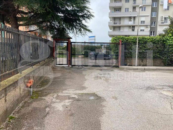 Appartamento quadrilocale in vendita in Via Monsignor Aniello Vicinanza, Centro, Battipaglia