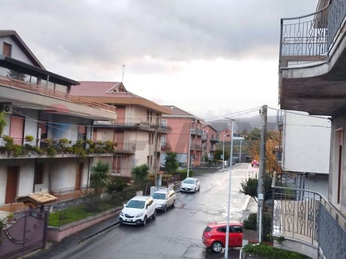 Casa con 6 locali in vendita in Via Francesco Messina, Linguaglossa
