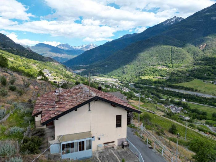 Casa con 6 locali in vendita in Frazione Ollieres, Verrayes