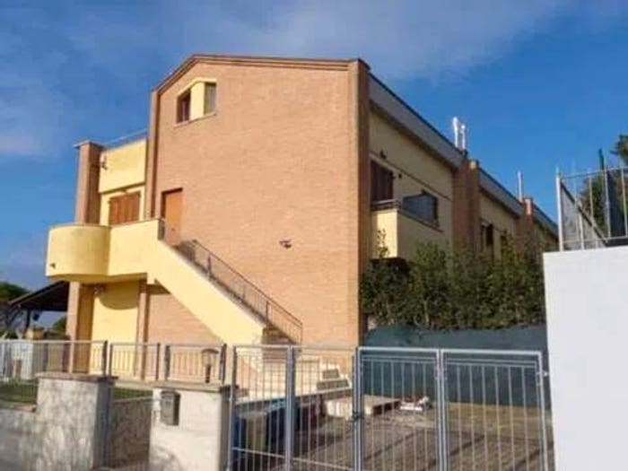 Appartamento quadrilocale in vendita in Via Colle Sant'Anna, Mondolfo