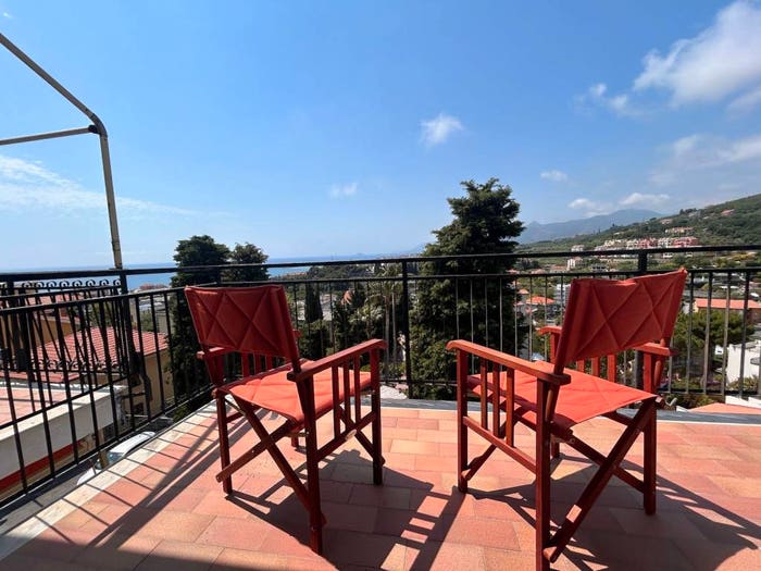 Appartamento bilocale in vendita in Villaggio Spotorno, Centro, Pietra Ligure