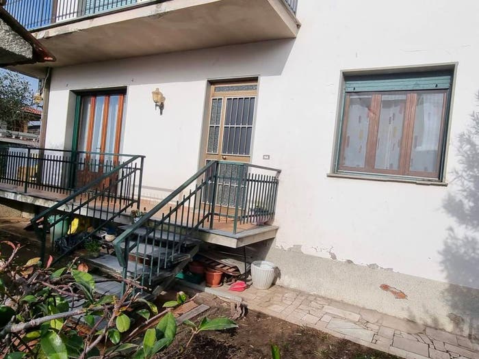Appartamento trilocale in vendita in Via Biscolla, Margine Coperta Traversagna, Massa e Cozzile