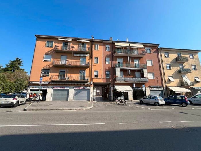 Appartamento trilocale in vendita in Via Celadina, Gorle